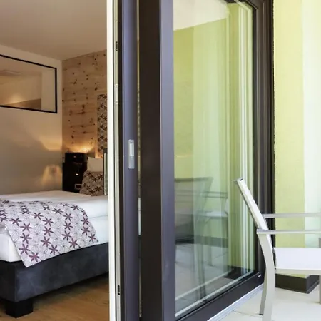 Hotel Cityhotel Goldener Adler 4*