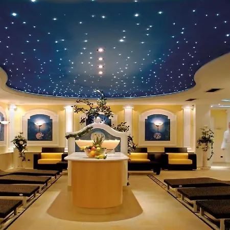 ホテル Cityhotel Goldener Adler キウーザ