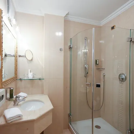 Cityhotel Goldener Adler