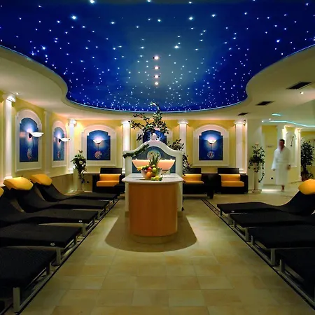 Cityhotel Goldener Adler Hotel 4*